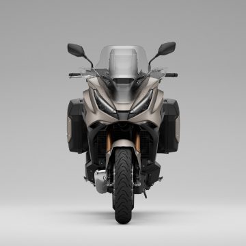 25YM Honda NT1100