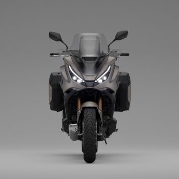 25YM Honda NT1100